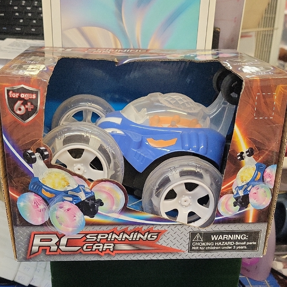 RC Spinning Car Wireless RC 5 in 1 360 Tires LED Lights New